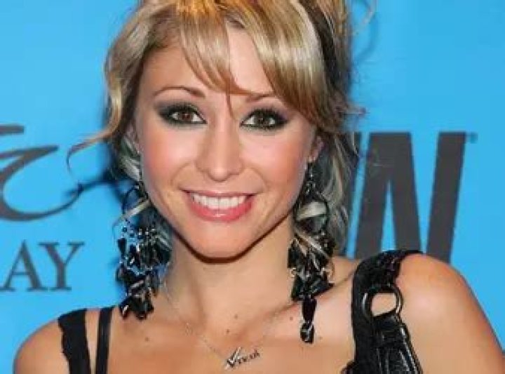 Monique Louis-Dreyfus Net Worth | Celebrity Net Worth