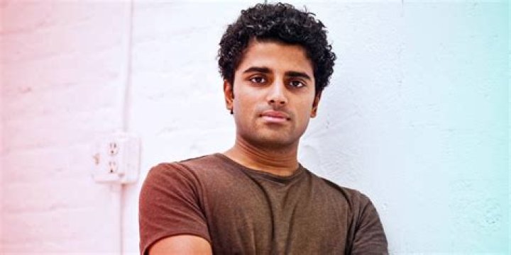 Naveen Selvadurai Net Worth | Celebrity Net Worth