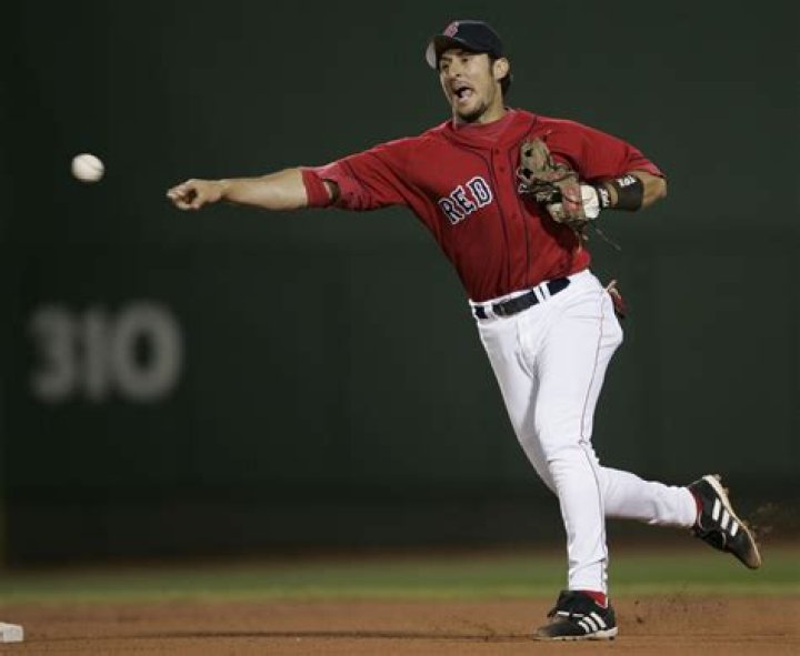 Nomar Garciaparra Net Worth | Celebrity Net Worth