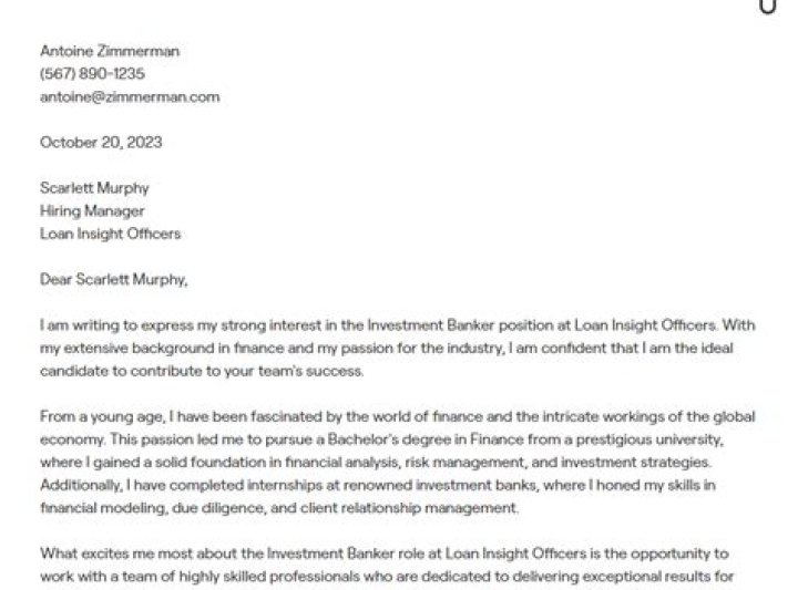 Paula Hawkins Had To Borrow Money To Write "Girl On The Train" Last Year She Made $53,000 PER DAY