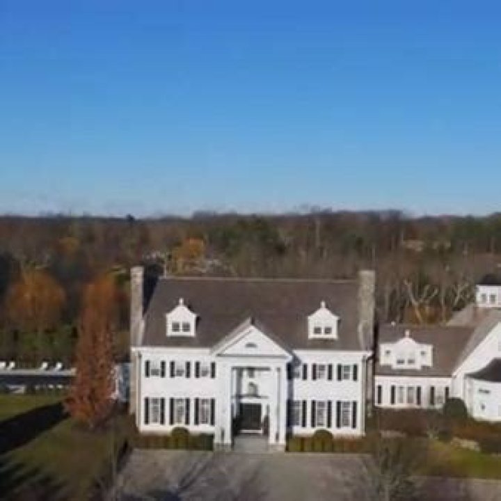 Regis Philbin Lists His Greenwich, CT Mansion For $4.6 Million, A 36% Loss