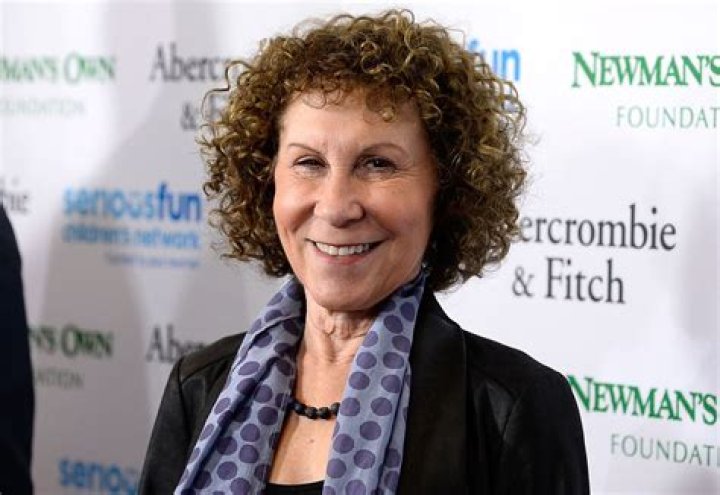 Rhea Perlman Net Worth and Salary