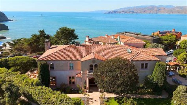 Robin Williams' Onetime San Francisco Mansion Listed For $25 Million