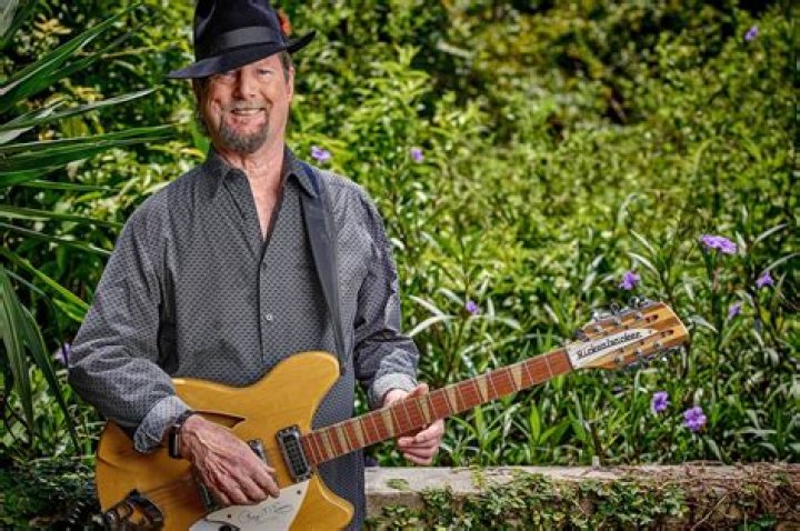 Roger McGuinn Net Worth | Celebrity Net Worth