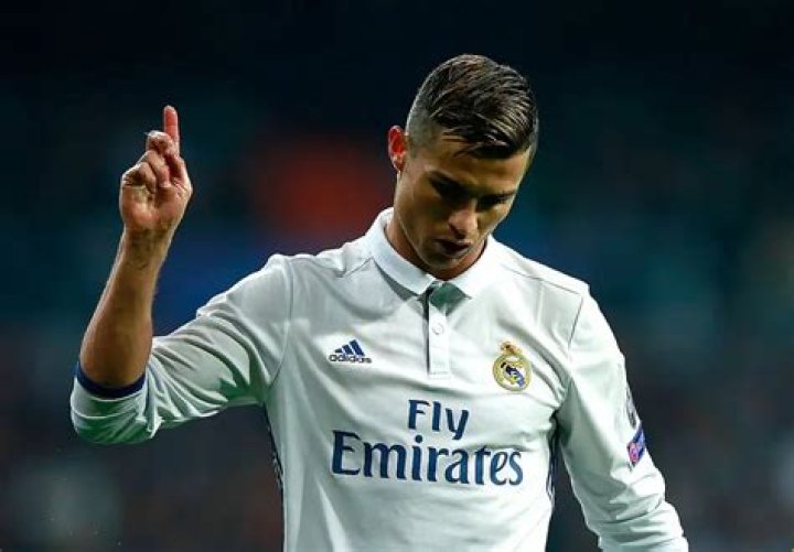 Ronaldo Tries To Avoid Tax Evasion Charges By Revealing That He Made Over 200 Million Euros In 2015!