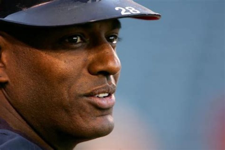 Rubén Sierra Net Worth | Celebrity Net Worth