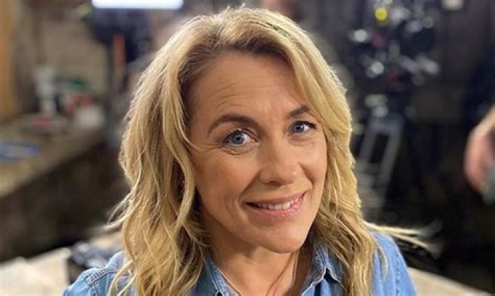 Sarah Beeny Net Worth | Celebrity Net Worth