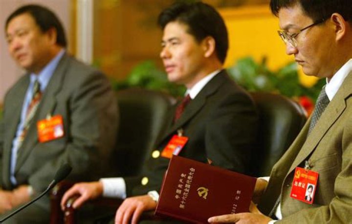 Shen Wenrong Net Worth | Celebrity Net Worth