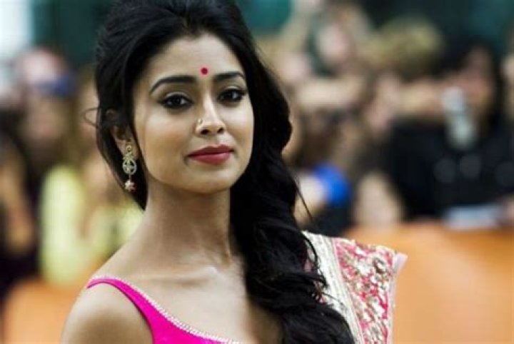Shriya Saran Net Worth | Celebrity Net Worth