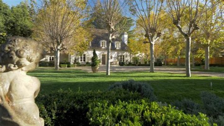 Sunny Balwani Fetches $16 Million For Theranos Mansion He Shared With Elizabeth Holmes