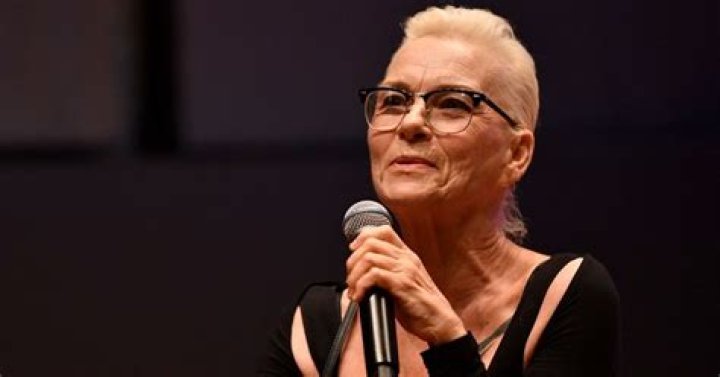 Susan Powter Net Worth | Celebrity Net Worth