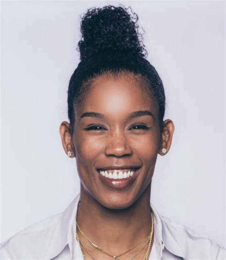 Tamera Young Net Worth | Celebrity Net Worth