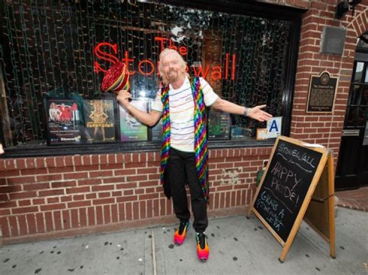 These Seven Billionaires Dropped Out Of High School