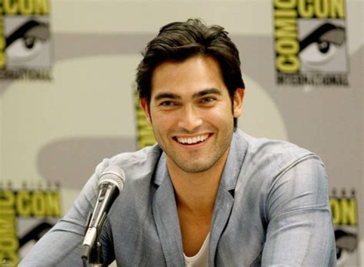 Tyler Hoechlin Net Worth | Celebrity Net Worth