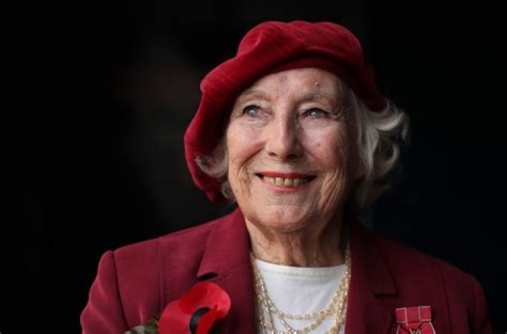 Vera Lynn Net Worth | Celebrity Net Worth