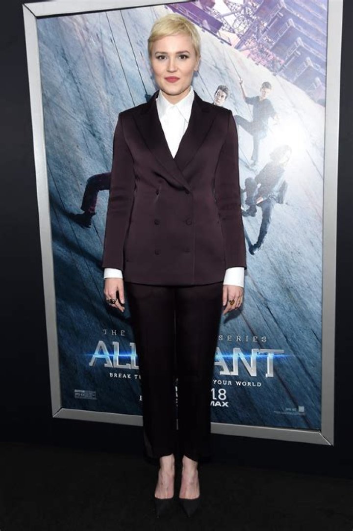 Veronica Roth Net Worth | Celebrity Net Worth