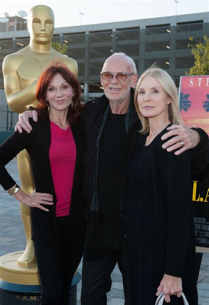 Victoria Tennant Net Worth | Celebrity Net Worth