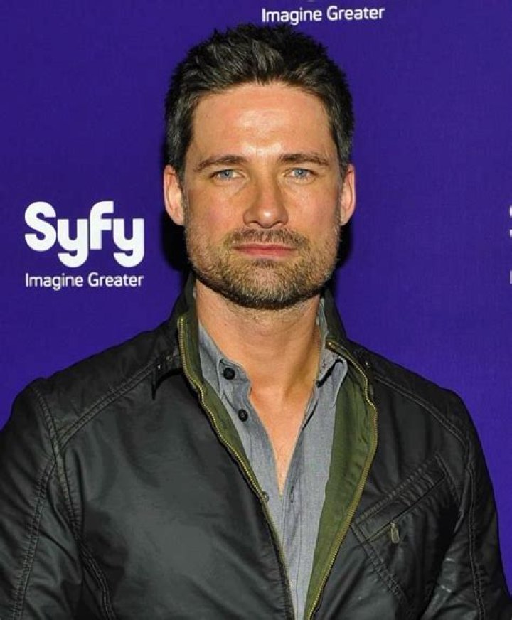 Warren Christie Net Worth | Celebrity Net Worth