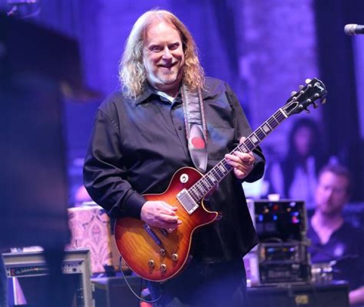 Warren Haynes Net Worth | Celebrity Net Worth