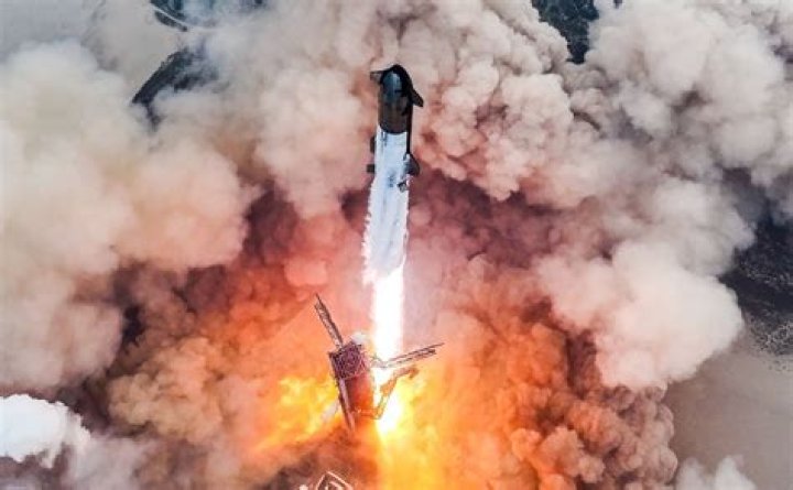 Who Is Yusaku Maezawa SpaceX's First Falcon Rocket Passenger?