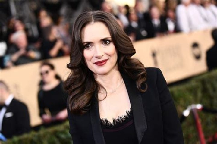 Winona Ryder Net Worth (Updated May 2022)